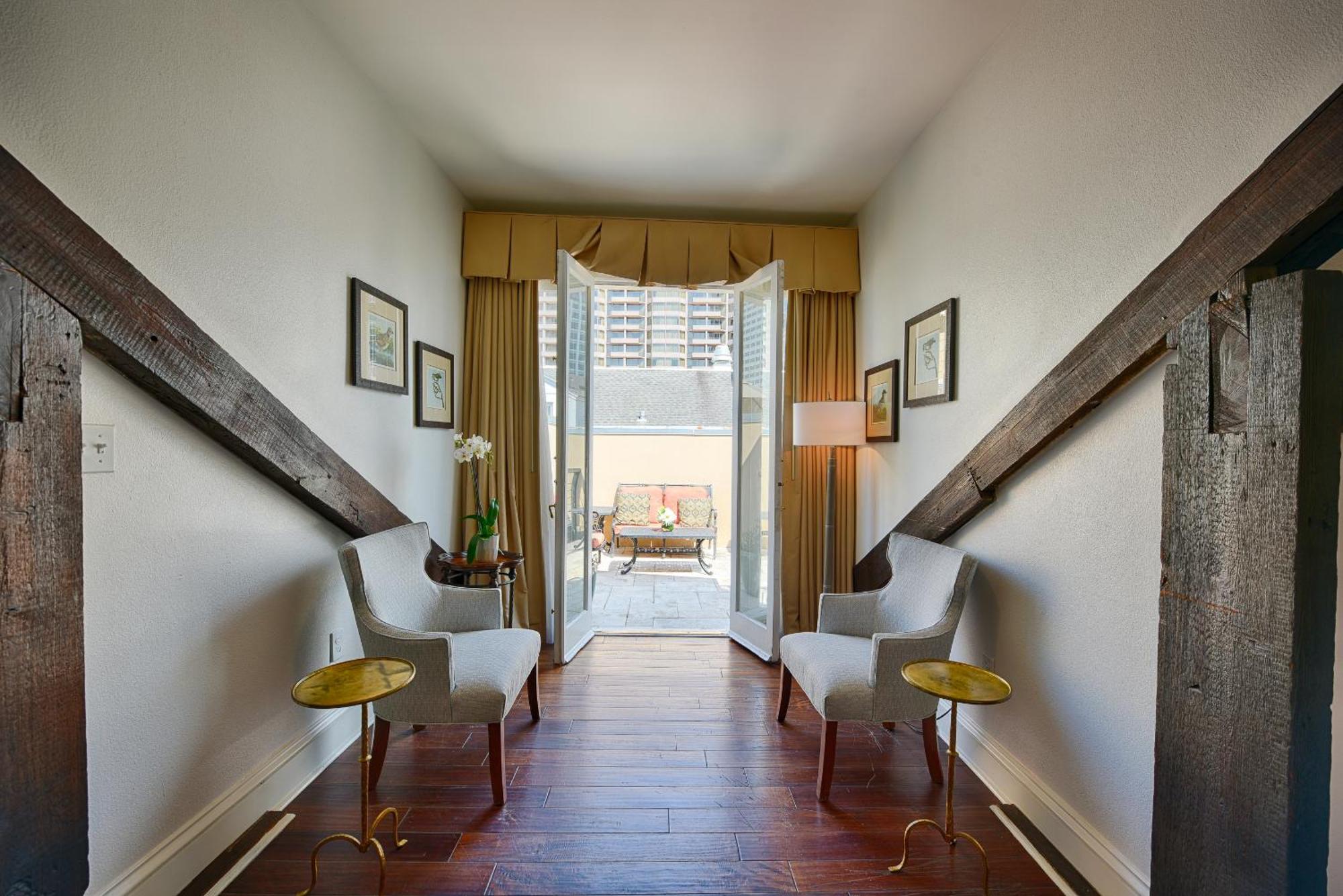 Voco St James Hotel By Ihg New Orleans Exterior photo