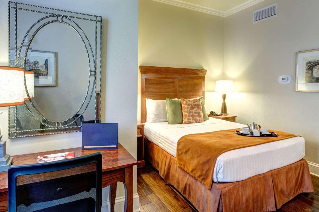 Voco St James Hotel By Ihg New Orleans Exterior photo